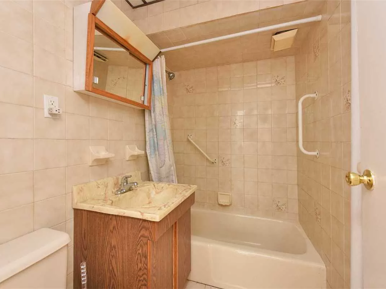 Existing Bathroom