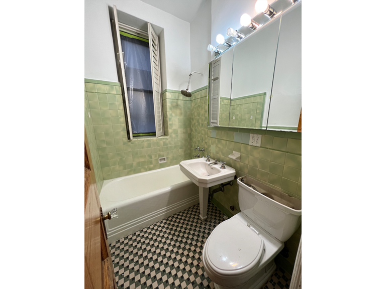 Existing Bathroom B