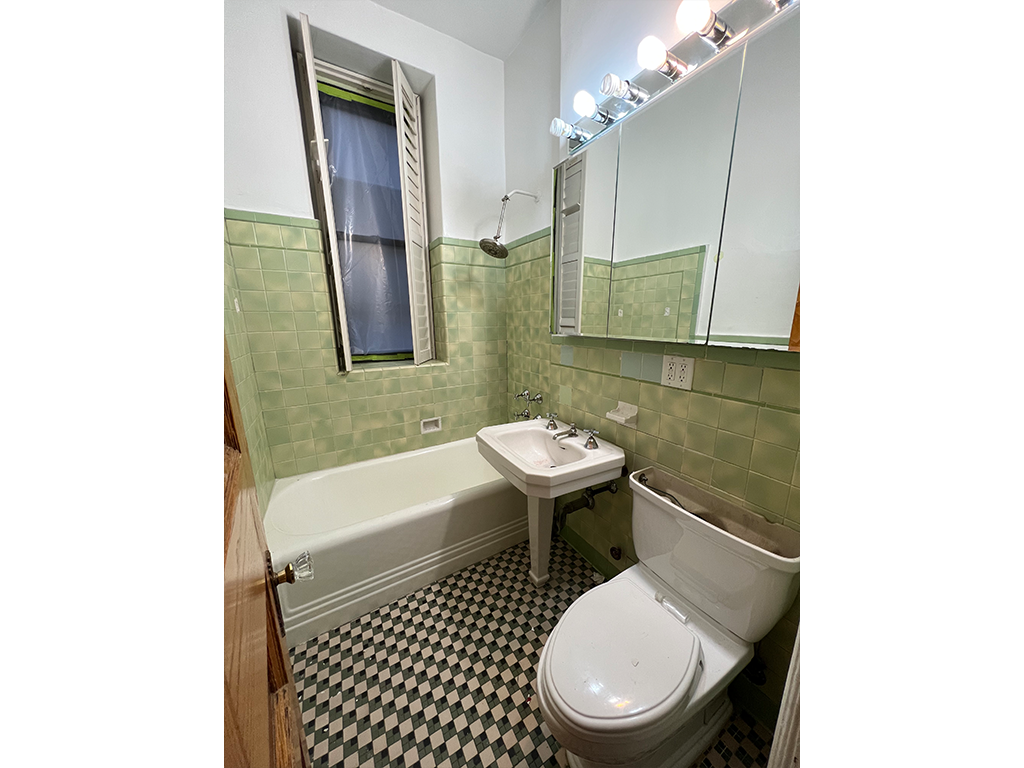 Existing Bathroom B